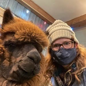 Meet your Posher, Karon